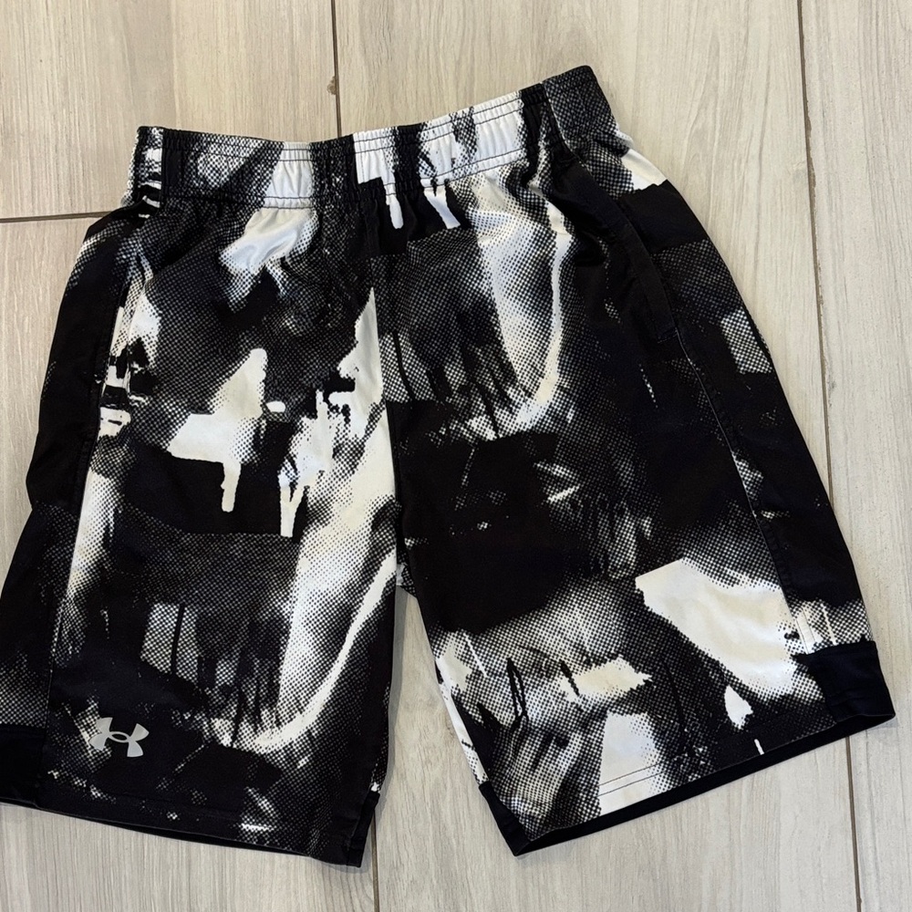 Under Armour Boy’s Abstract Black and White Athletic Shorts
